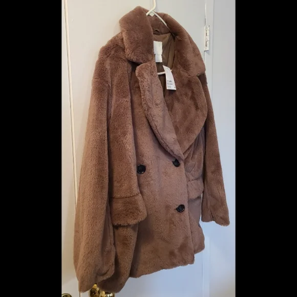 NWT H&M FAUX FUR COAT SIZE SMALL - Picture 2 of 11
